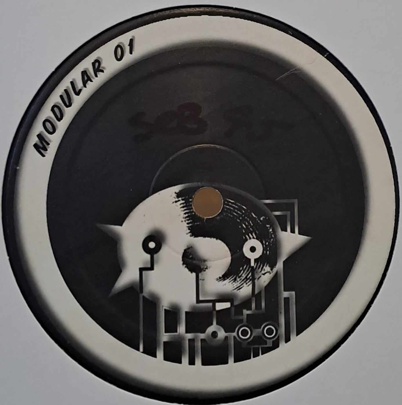 Modular 01 - vinyle freetekno